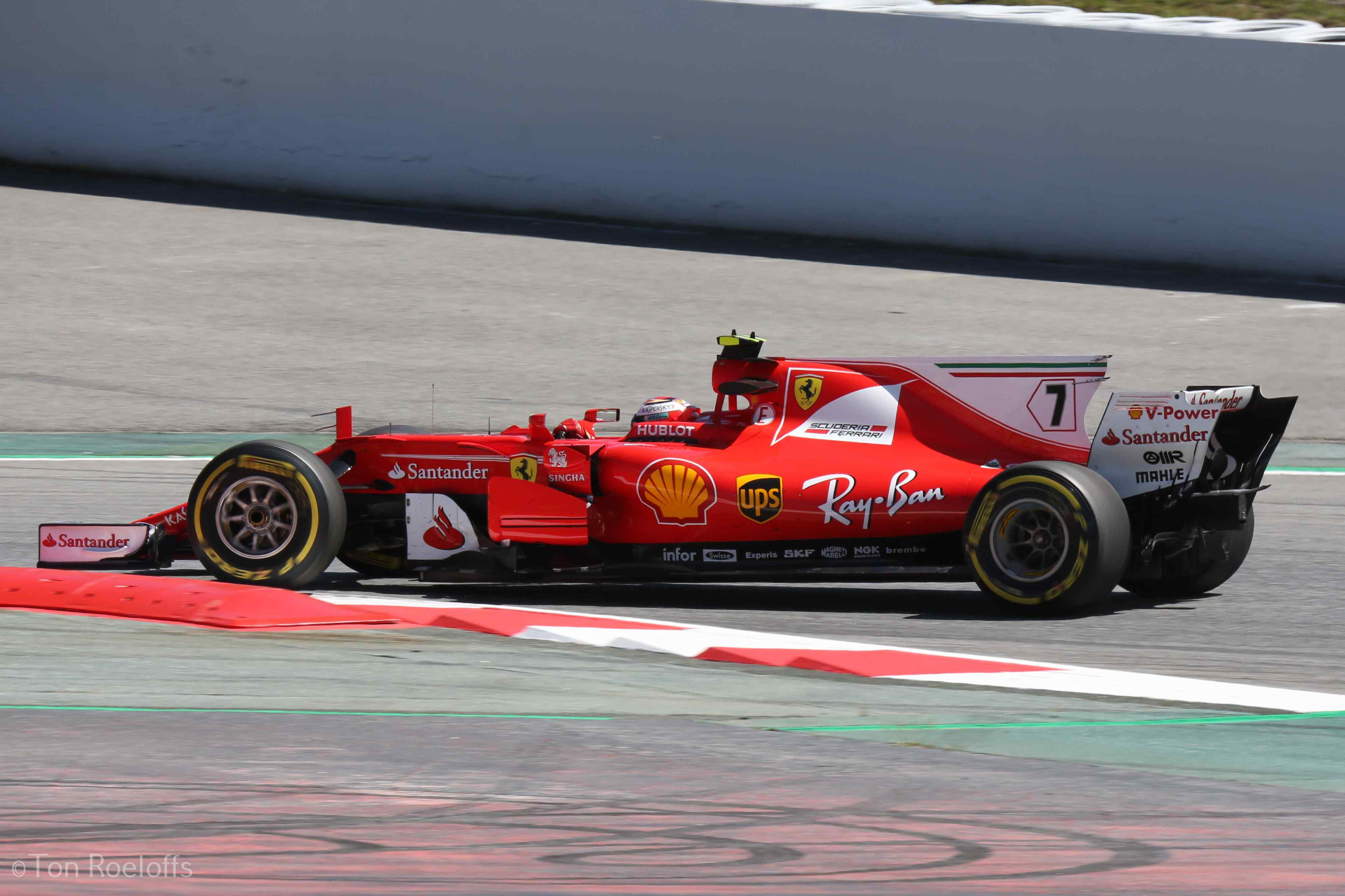 Vettel verremt zich